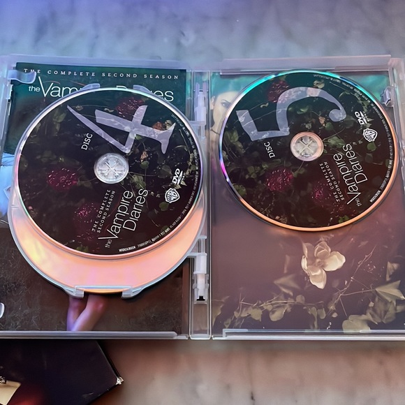 The Vampire Diaries Second Season Dvd - Picture 5 of 6